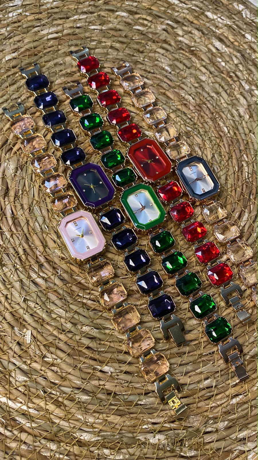 Swarovski Model Kristal Kesim Kadın Saat_3